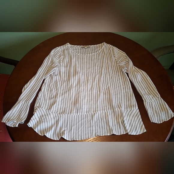 LOFT Women's Blouse White Striped Back Ruffle Medium - Picture 1 of 6